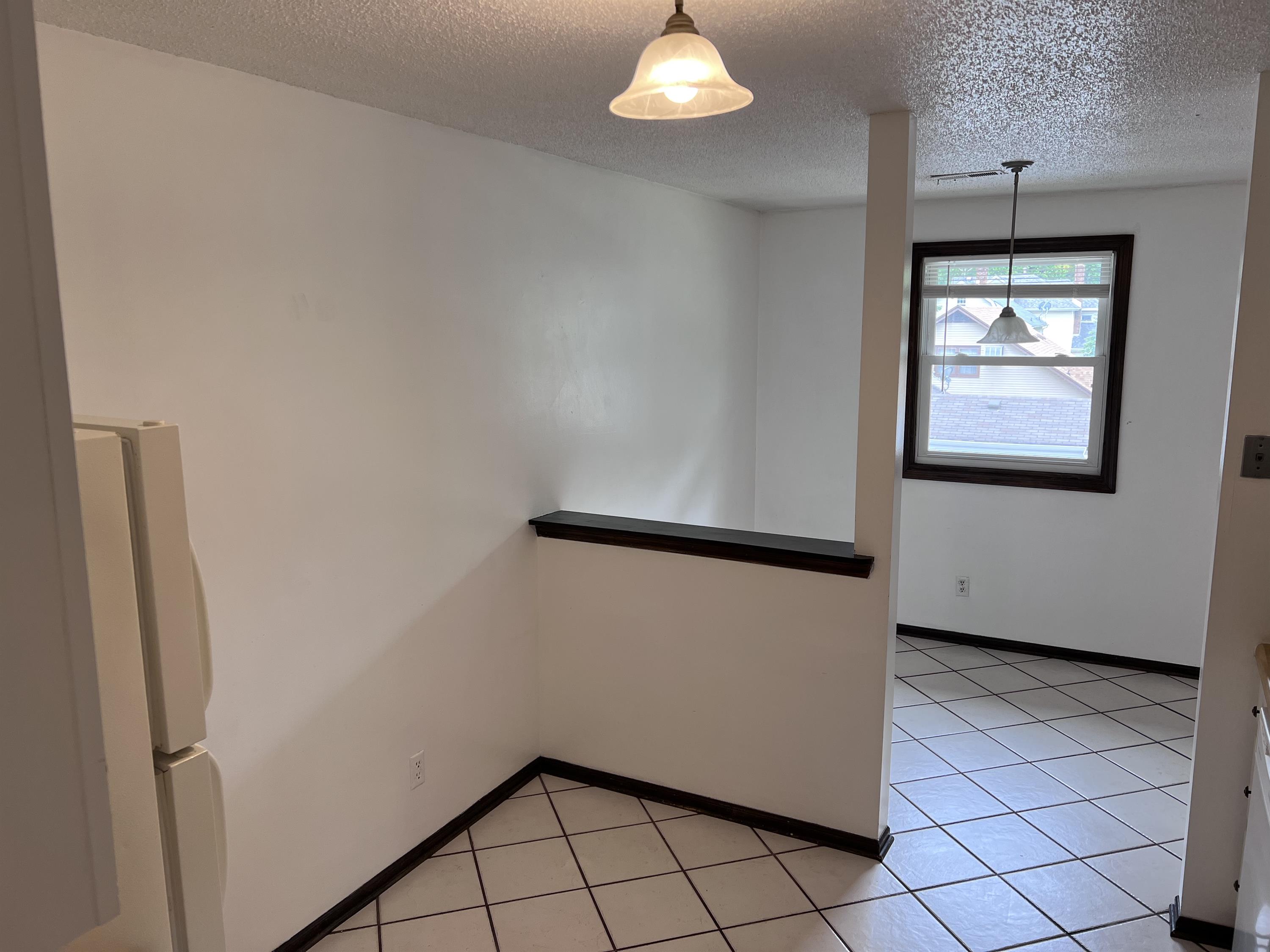 425 West Lawrence Avenue - 7